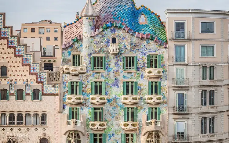 13 Gaudí Architecture Designs